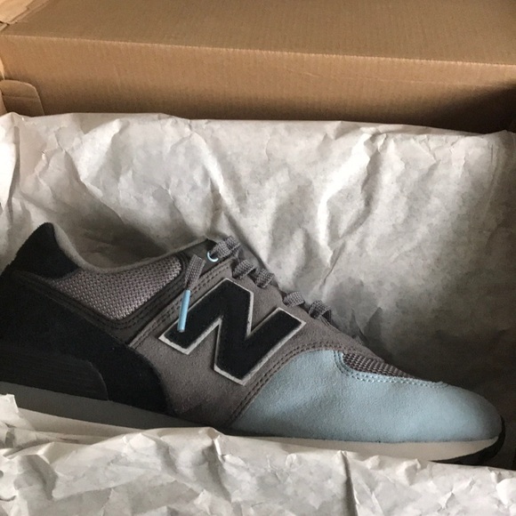 Size 10 men New Balance shoe - Picture 3 of 3